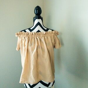 D&K Ade Tan Off the Shoulder Top Small
